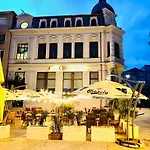 Casa Hrisicos 호텔