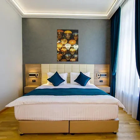 Ξενοδοχείο Casa Hrisicos 4*