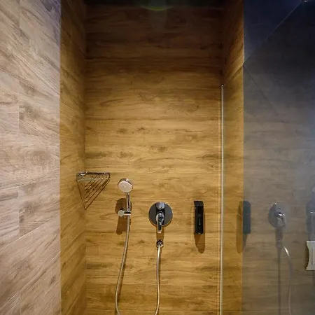 Casa Hrisicos 3*