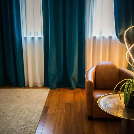 Casa Hrisicos Ξενοδοχείο 4*